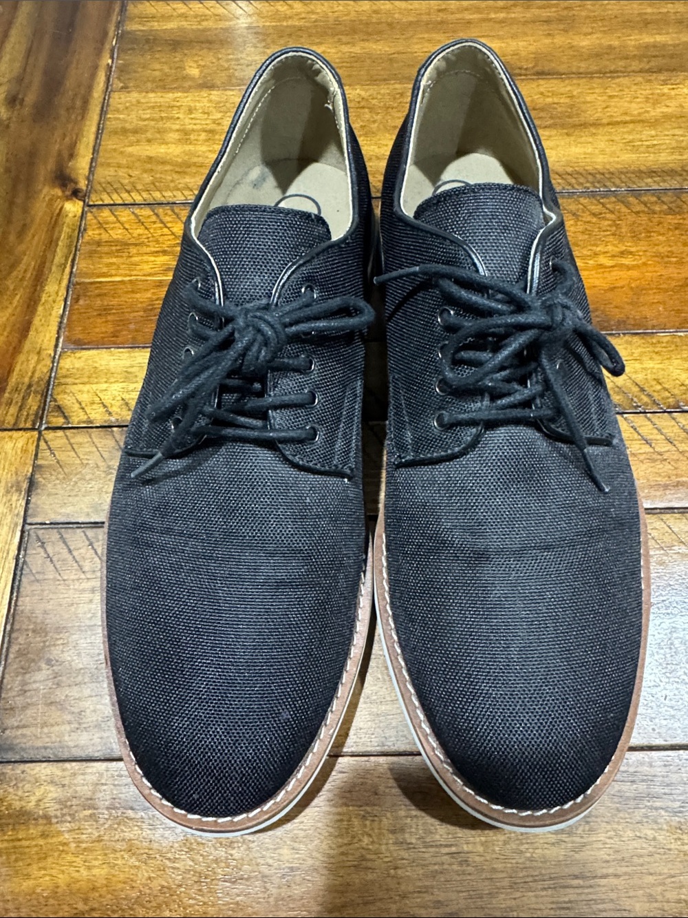 Like new Calvin Klein Men's Black Canvas Lace-Up Casual Shoes. Size 10.